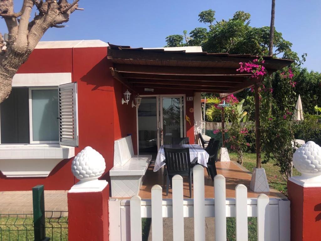 Villa Los Tunos Campo Internacional à Maspalomas  Extérieur photo